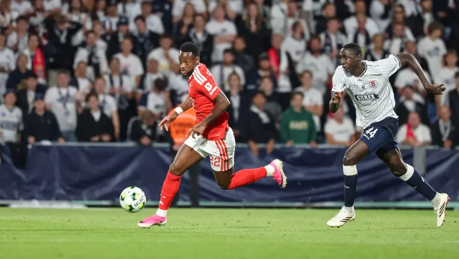 Imagem da notícia Jogos de segunda na TV: veja onde assistir e horário das partidas desta segunda-feira (31)