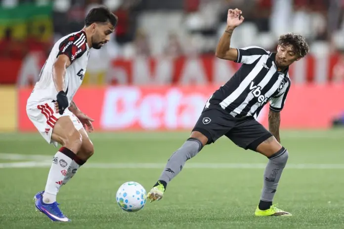 Imagem da notícia Flamengo x Botafogo na Série A: onde assistir, horário e escalações 