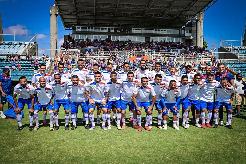 Imagem da notícia Com brilho de Rinaldo e Clodoaldo, Fortaleza vence Seleção Cearense em jogo beneficente no PV