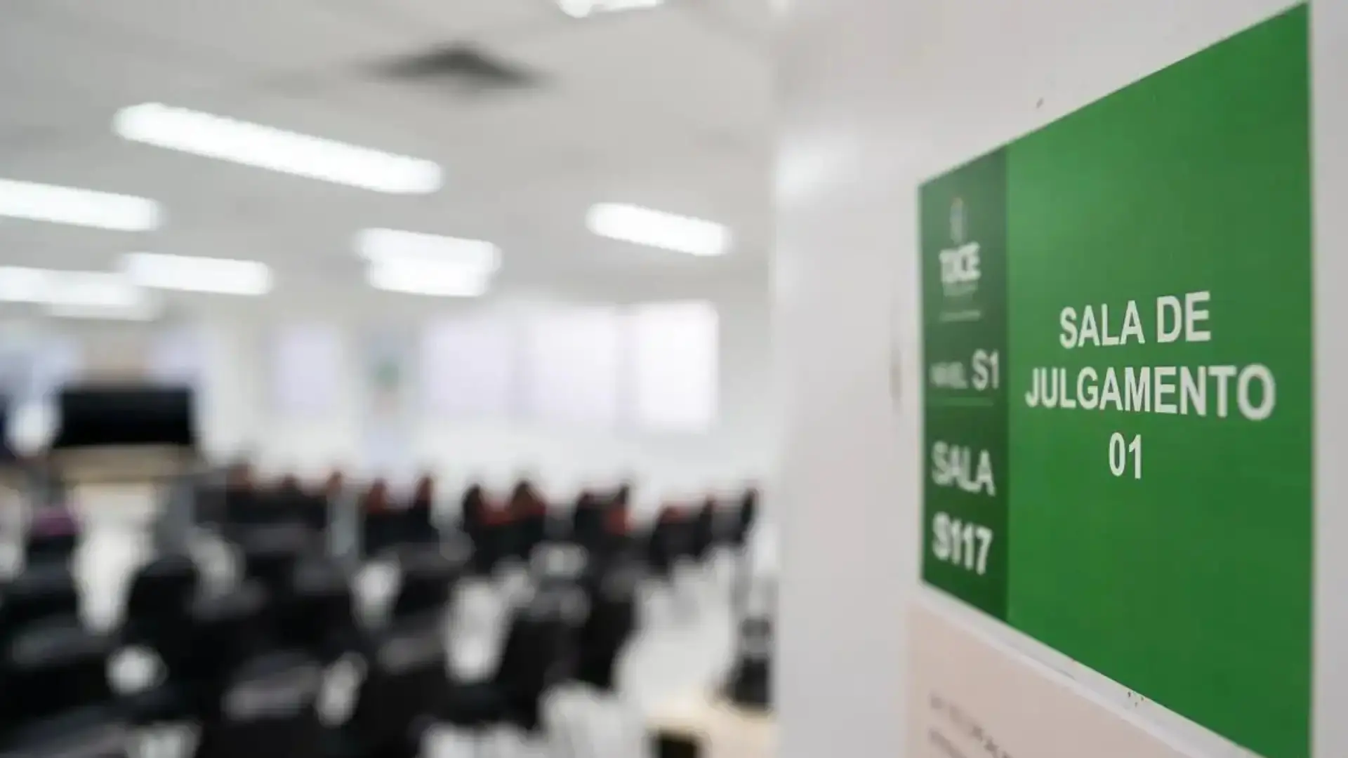 Imagem da notícia TJCE abre inscrições para voluntários em júris populares de Fortaleza em 2027; veja requisitos