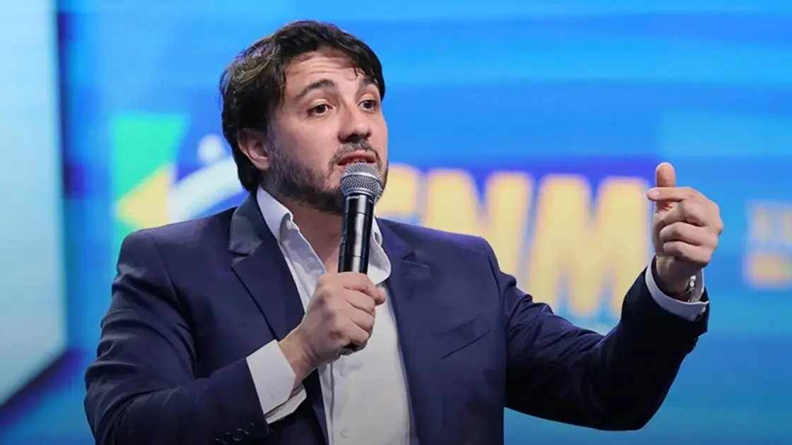 Imagem da notícia Toffoli libera campanha digital de Renan Santos, repasses e participação em debate