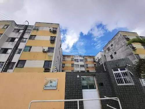 Imagem da notícia Santander faz leilão de imóveis com lances a partir de R$ 32 mil; veja detalhes