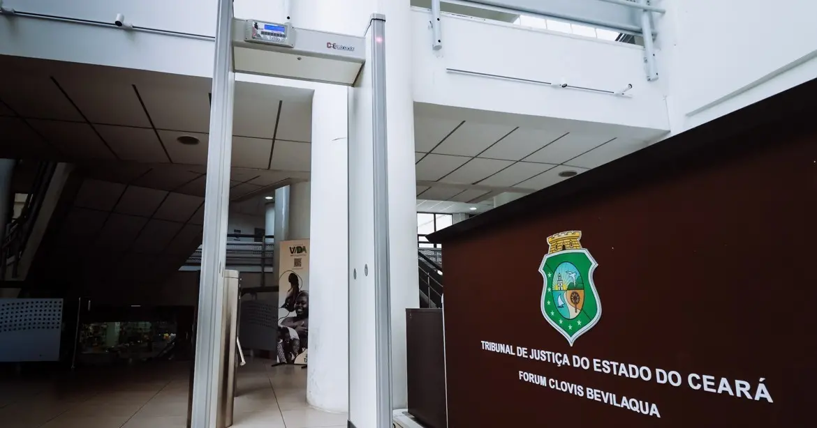 Imagem da notícia Subtenente da PM é condenado por assédio sexual contra colega de farda no Ceará