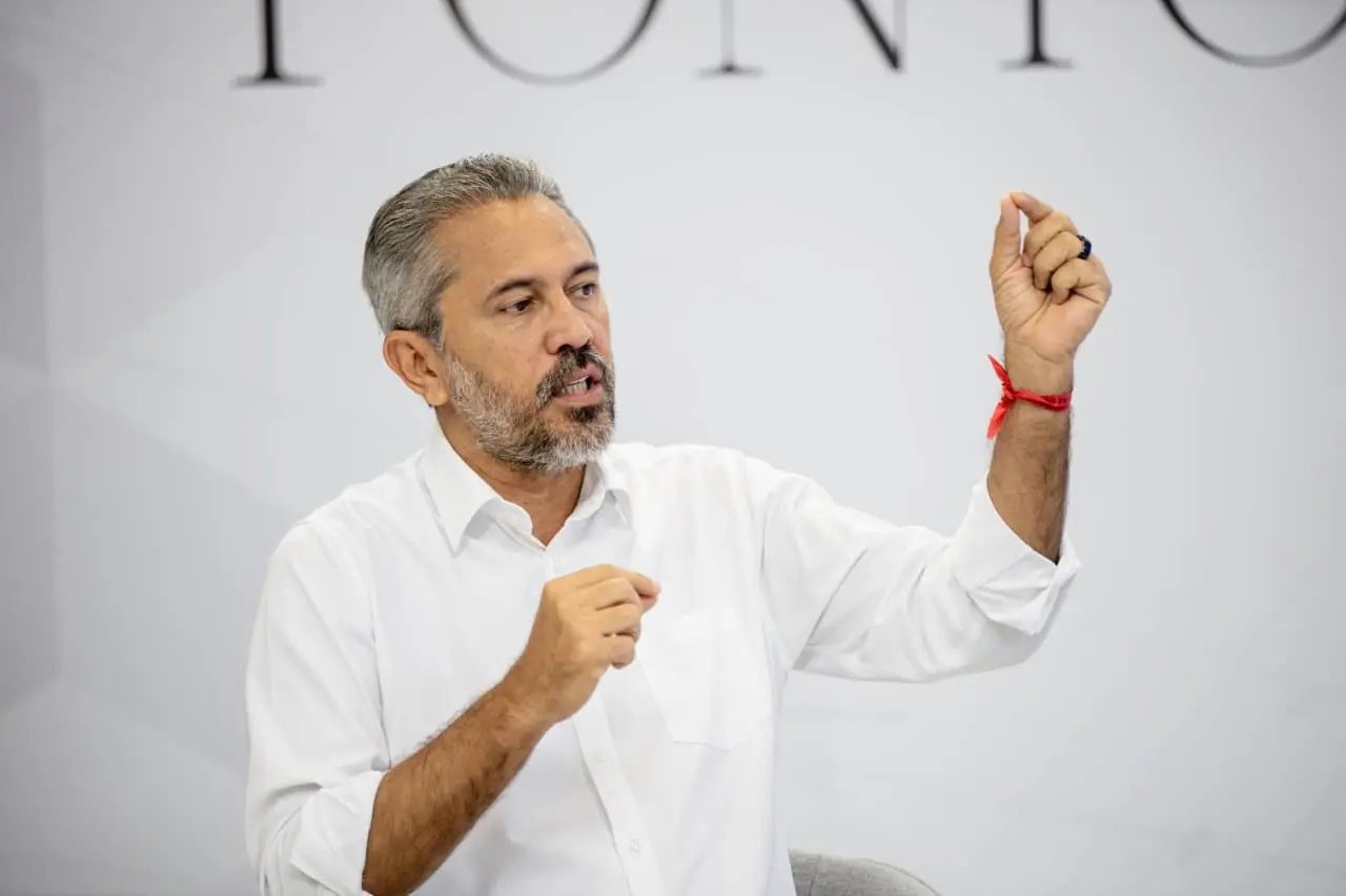 Imagem da notícia Pesquisa Quaest CE: 49% dos cearenses aprovam e 38% desaprovam o Governo Elmano