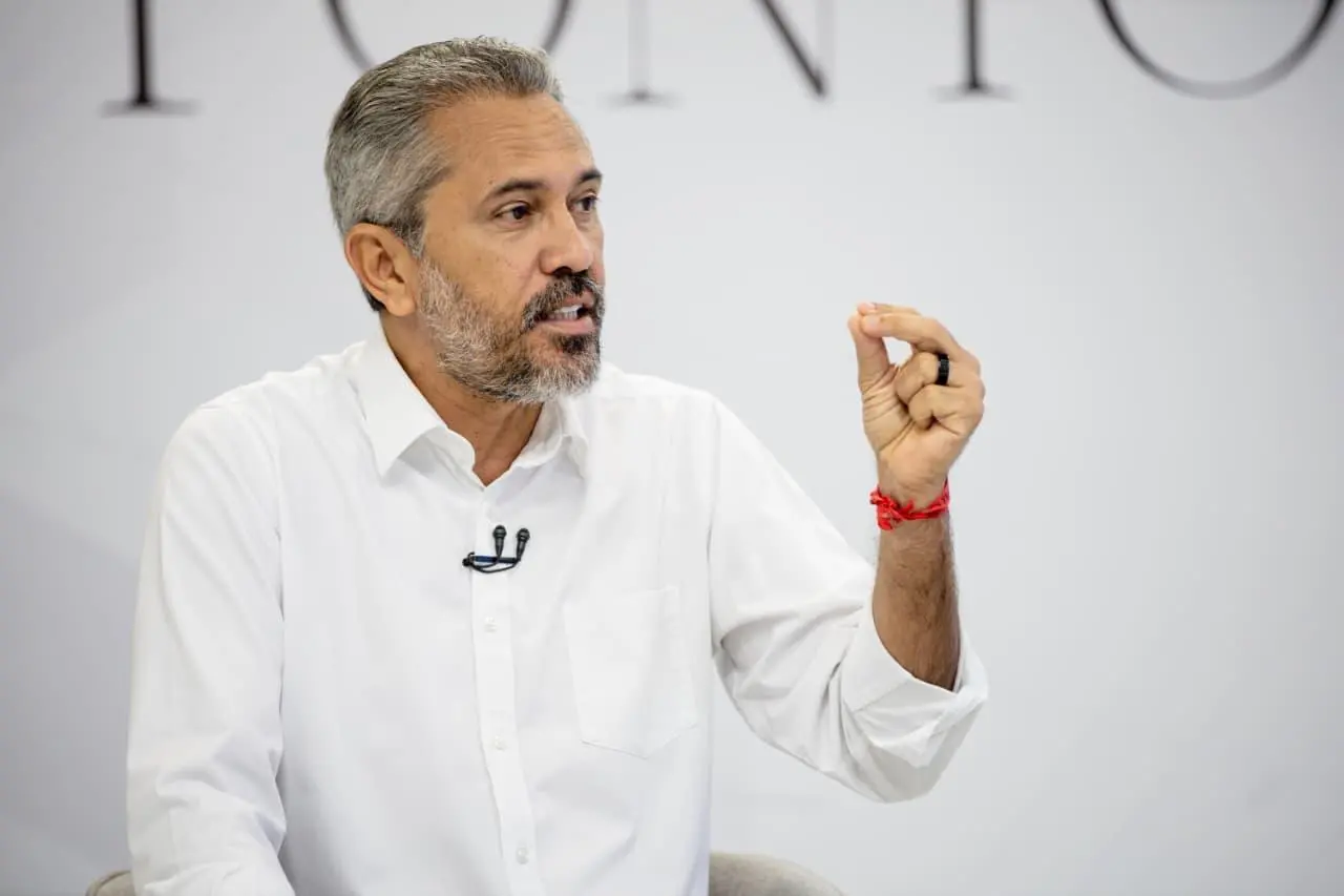 Imagem da notícia Pesquisa Quaest CE: 50% dos entrevistados afirmam que Elmano merece ser reeleito