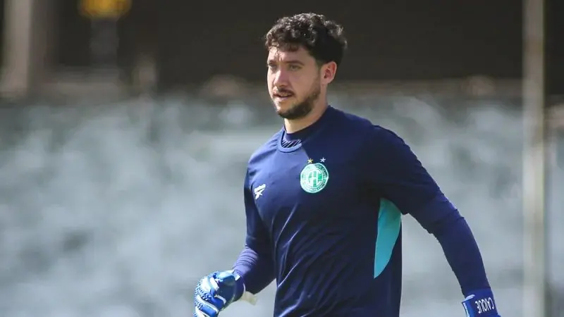 Imagem da notícia Ceará acerta com goleiro Caíque França, do Guarani
