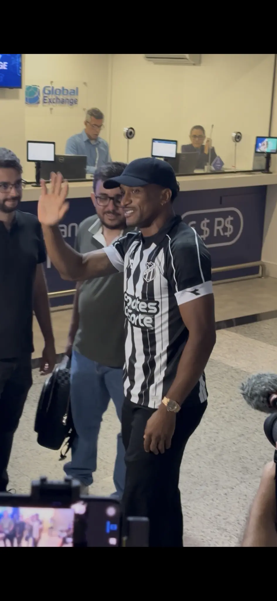 Imagem da notícia Ceará descobre suspensão de Saulo Mineiro e tenta reverter punição antes do Clássico-Rei