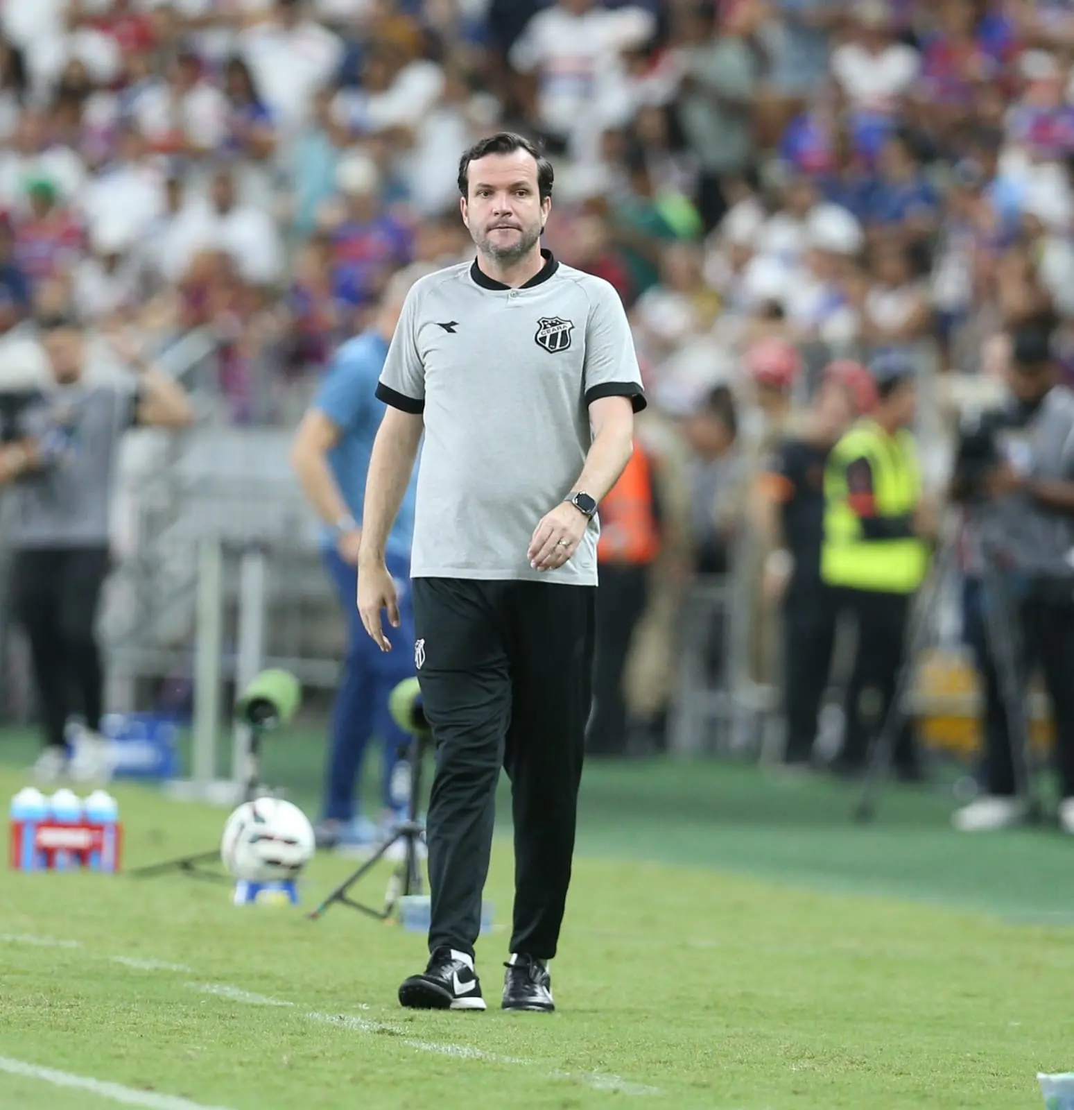Imagem da notícia Daniel Paulista destaca reação do Ceará no Clássico-Rei: 'A equipe não abdicou'