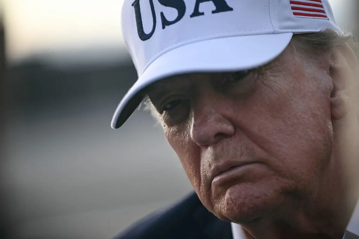Imagem da notícia Suprema Corte dos EUA rejeita restrições de Trump ao voto por correio