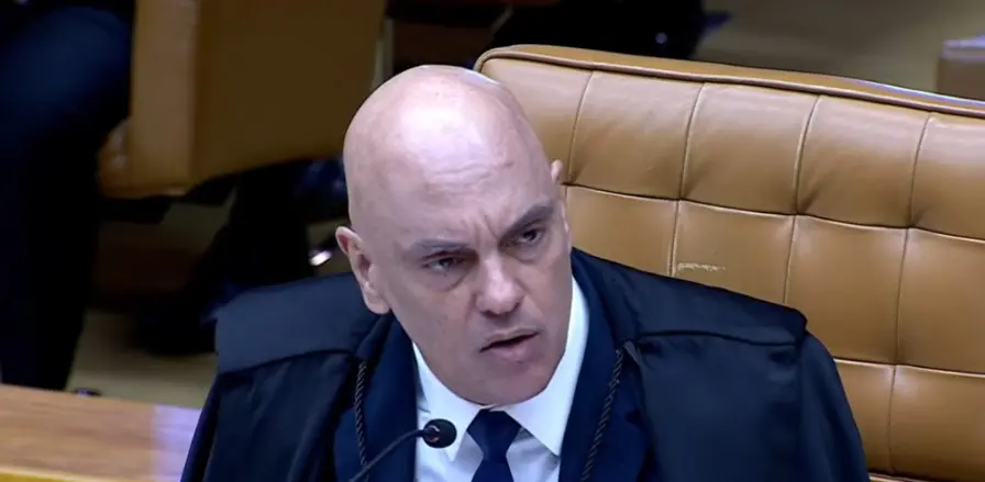 Imagem da notícia Moraes diz ter testemunhas contra Mendonça durante sessão do STF: 'Vamos chamar'