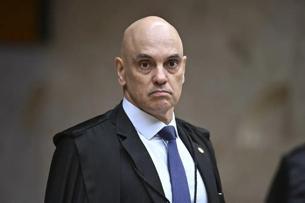 Imagem da notícia Moraes repete voto de Dino e Zanin e vota a favor de unificação de processos com Mendonça