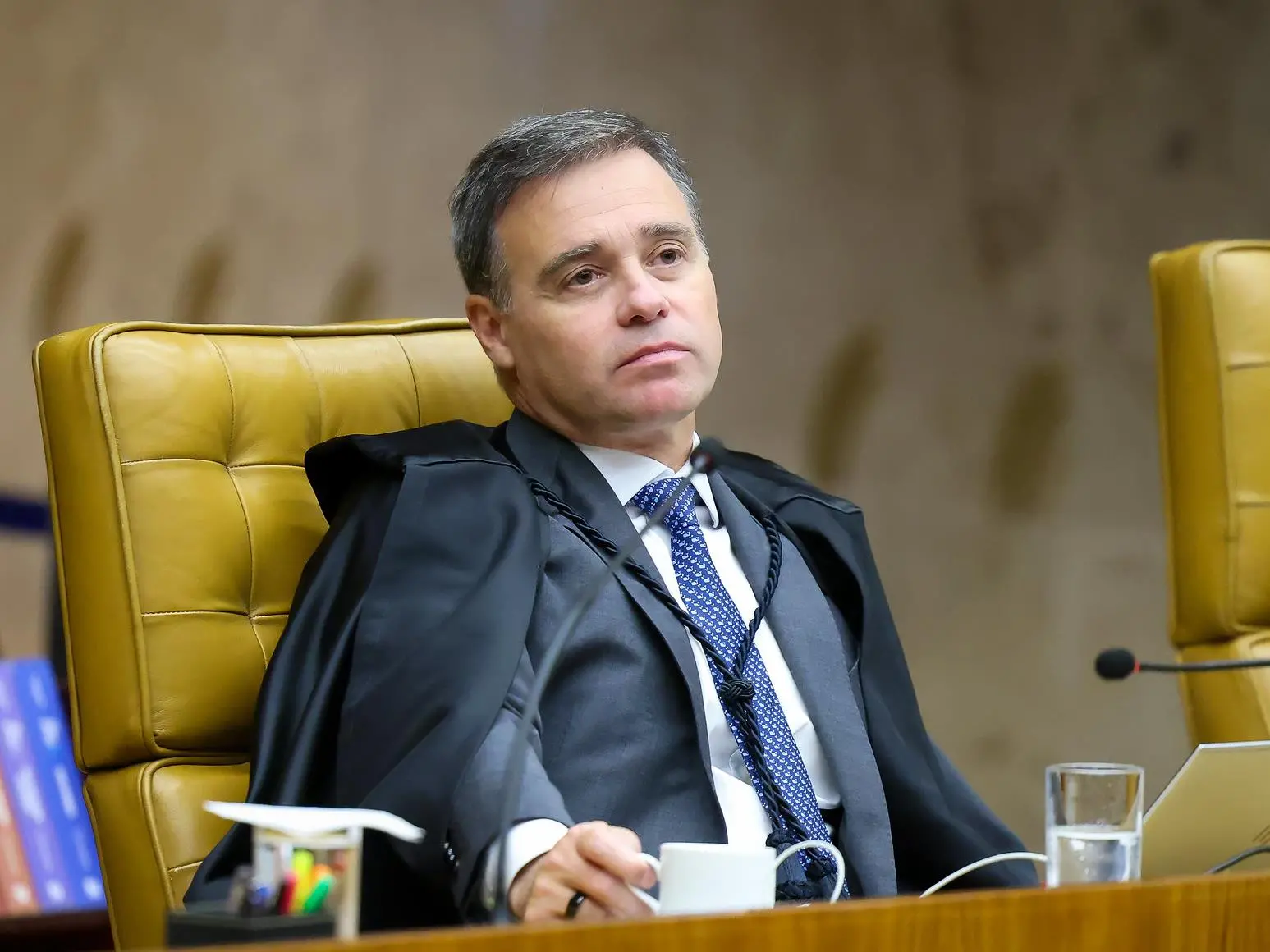 Imagem da notícia Mendonça rebate Gilmar e diz que jamais 'transformou o plenário num palanque ou picadeiro'