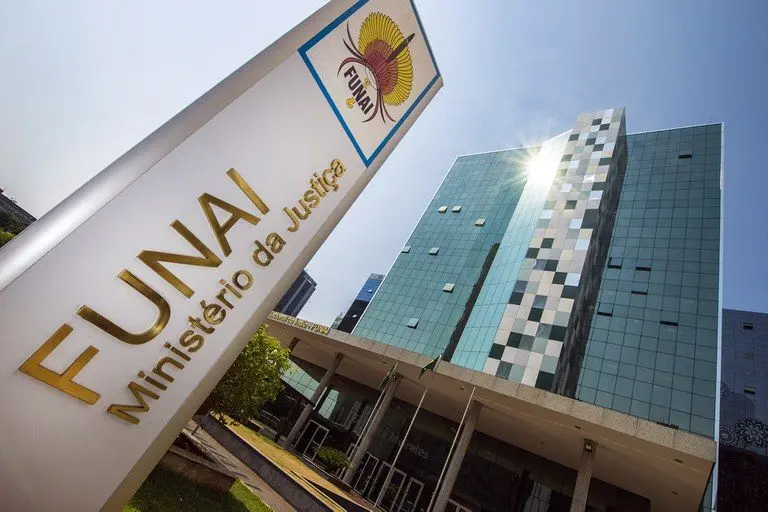Imagem da notícia Funai abre seleção com mais de 800 vagas temporárias e salário de até R$ 7 mil