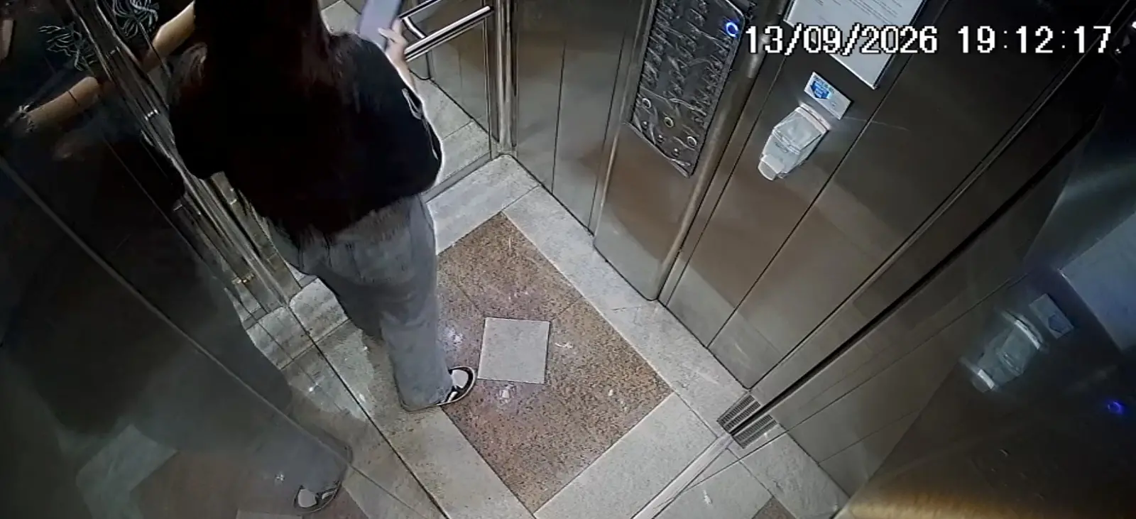 Imagem da notícia Caso Isabelle Caracristi: namorado e mãe dele não estavam no prédio quando a estudante morreu