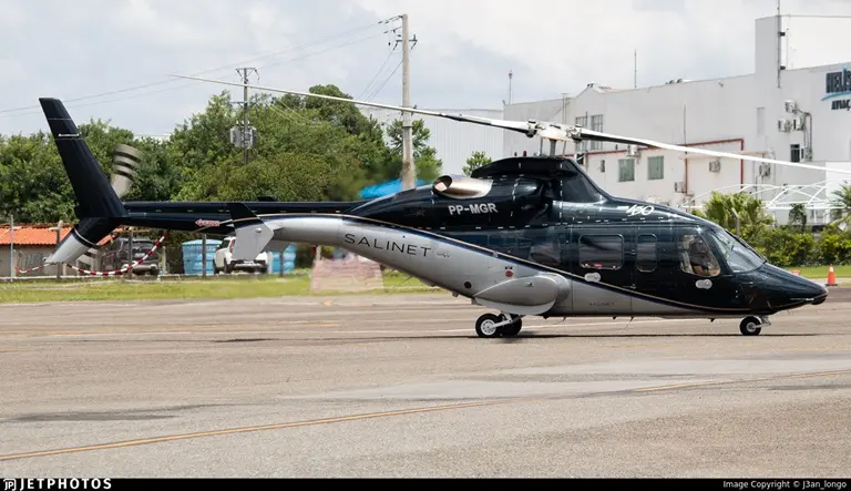 Imagem da notícia Helicóptero que desapareceu com cantor Rick está em situação regular