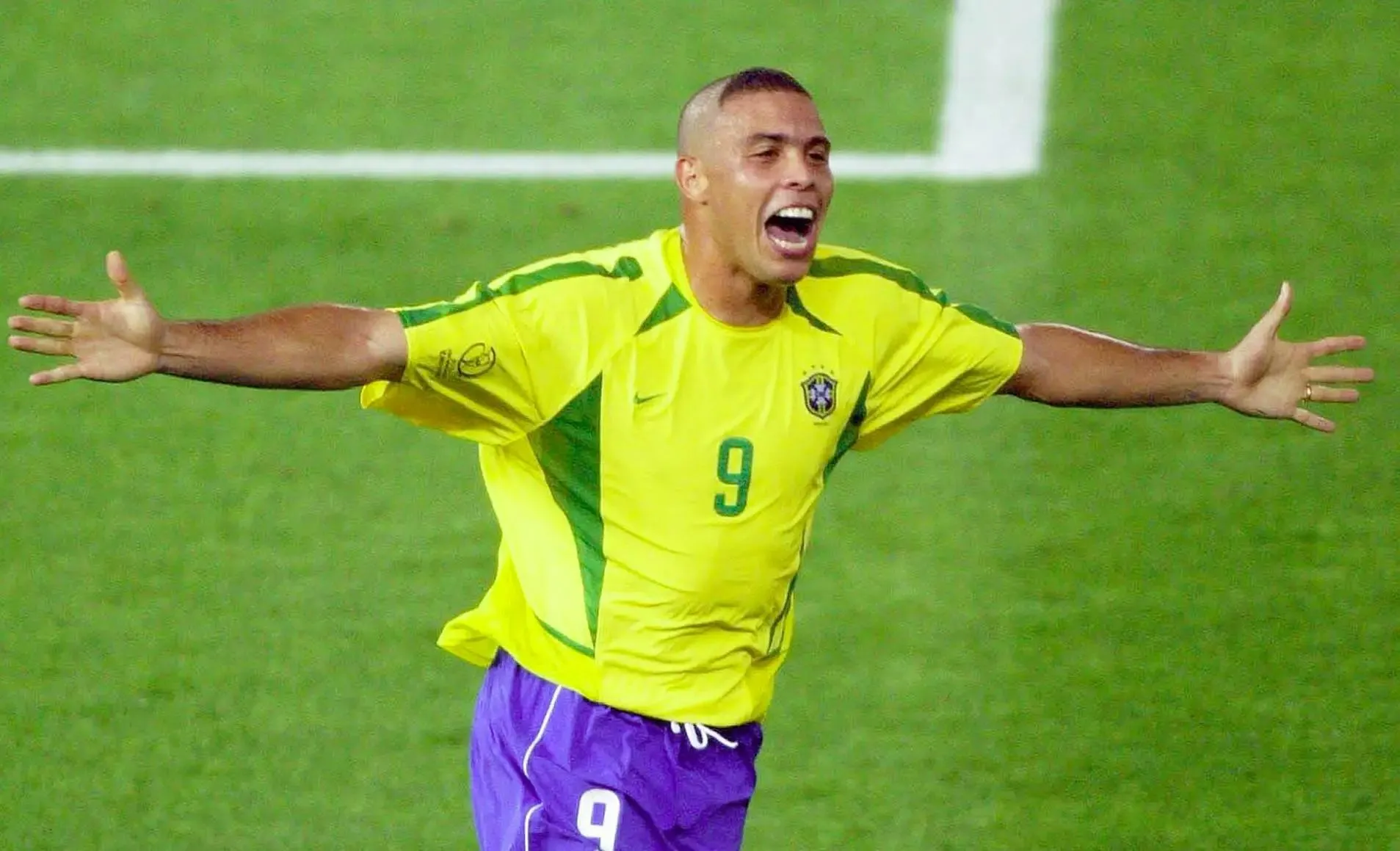 Ronaldo foi o grande nome do Brasil pentacampeão em 2002