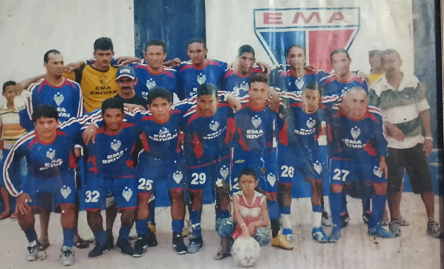 o Ema Esporte Club foi fundado em 1916, na cidade de Pindoretama.