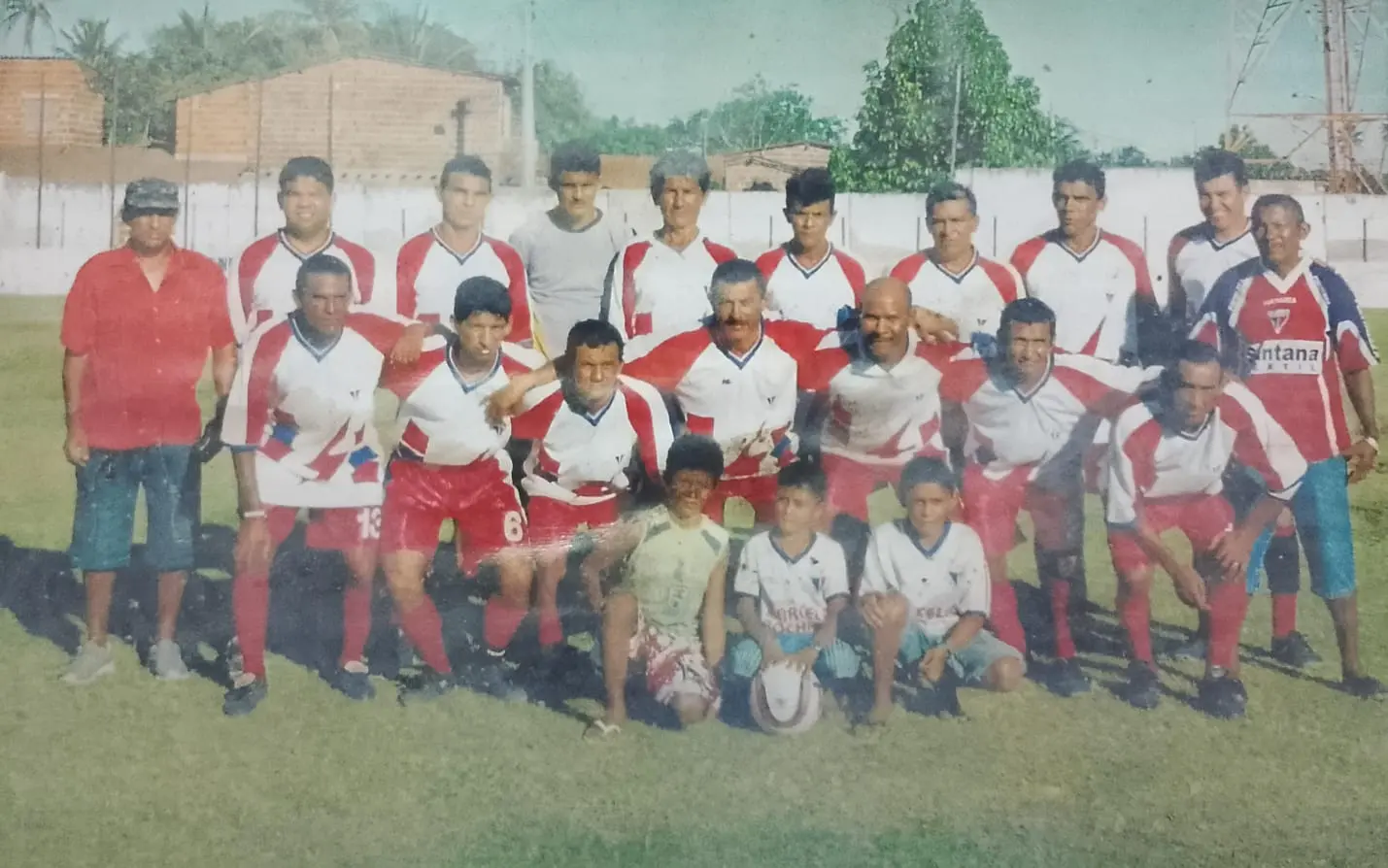 A equipe é uma das mais tradicionais do futebol amador da região.