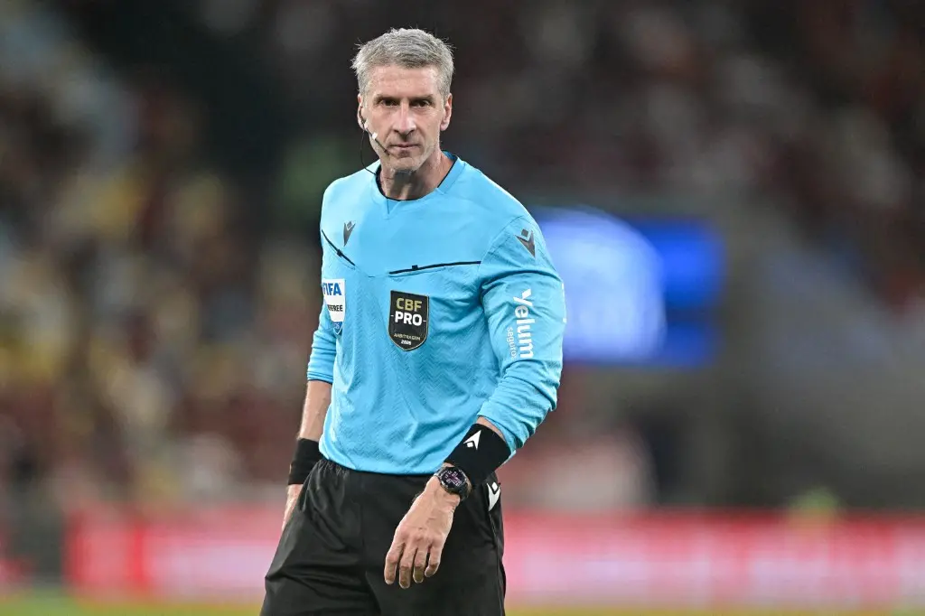 Imagem da notícia Daronco perde mais de 10 kg após orientação da CBF e muda preparação física
