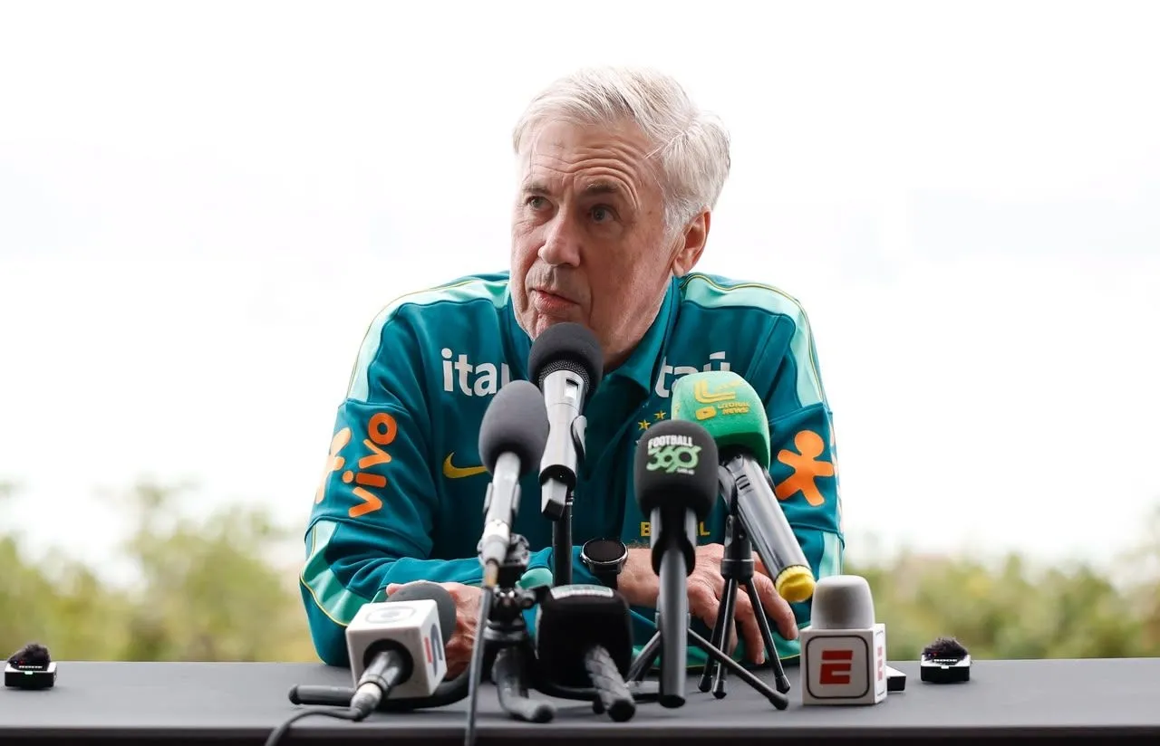 Ancelotti iniciou o ciclo para a Copa do Mundo 2030 com uma convocação renovada