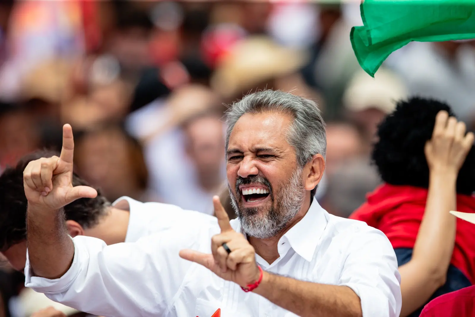 Imagem da notícia  Elmano de Freitas é reeleito para Governo do Ceará 
