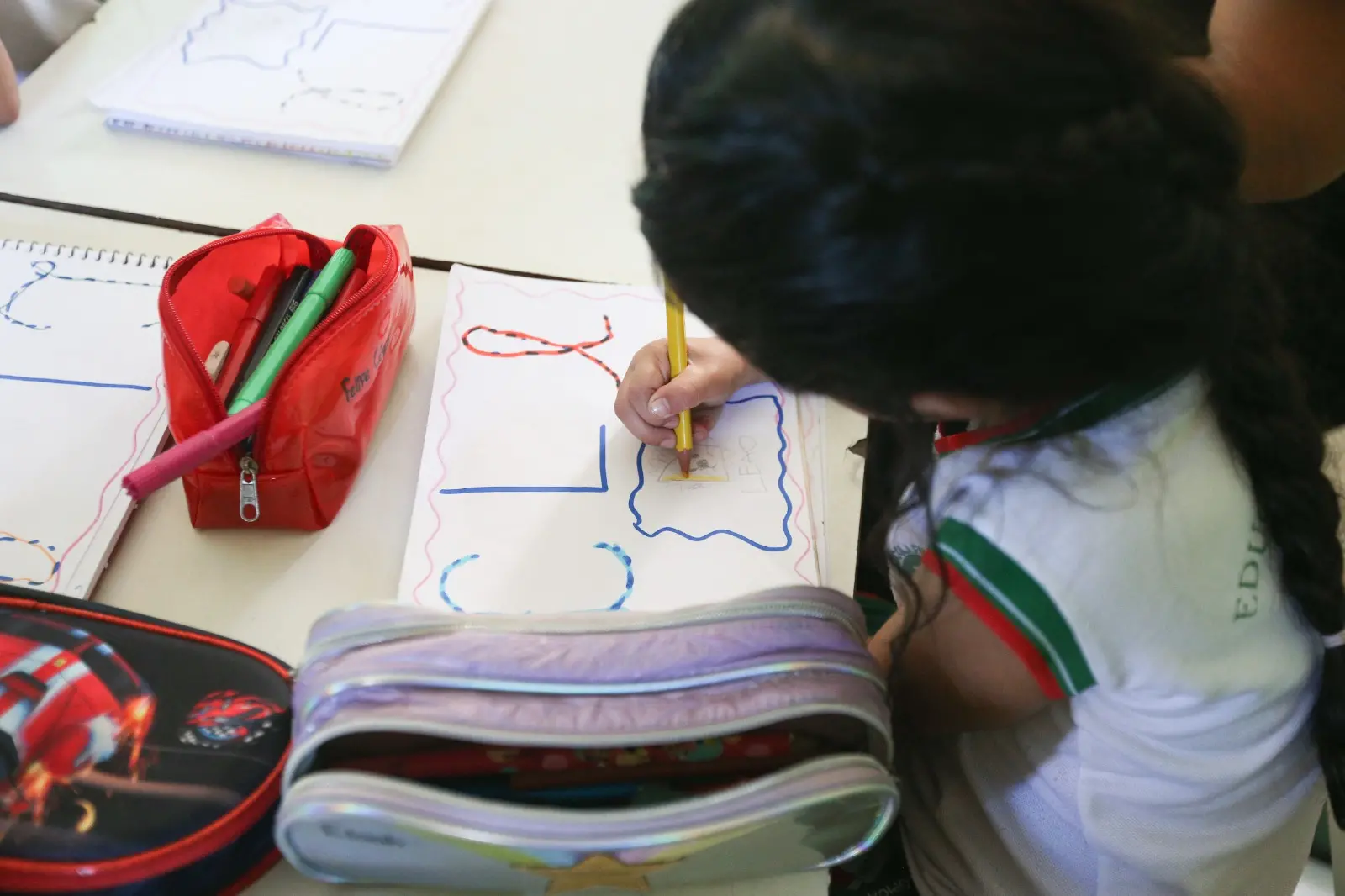Imagem da notícia 74% dos alunos autistas das redes municipais do Ceará têm acesso a atendimento especializado