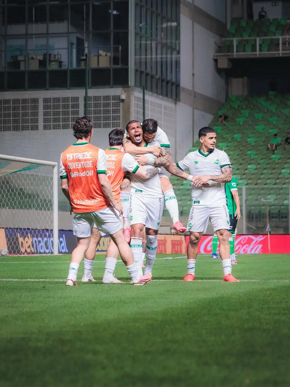 Imagem da notícia Juventude vence América-MG fora de casa e tira Fortaleza do G2 da Série B; Veja classificação
