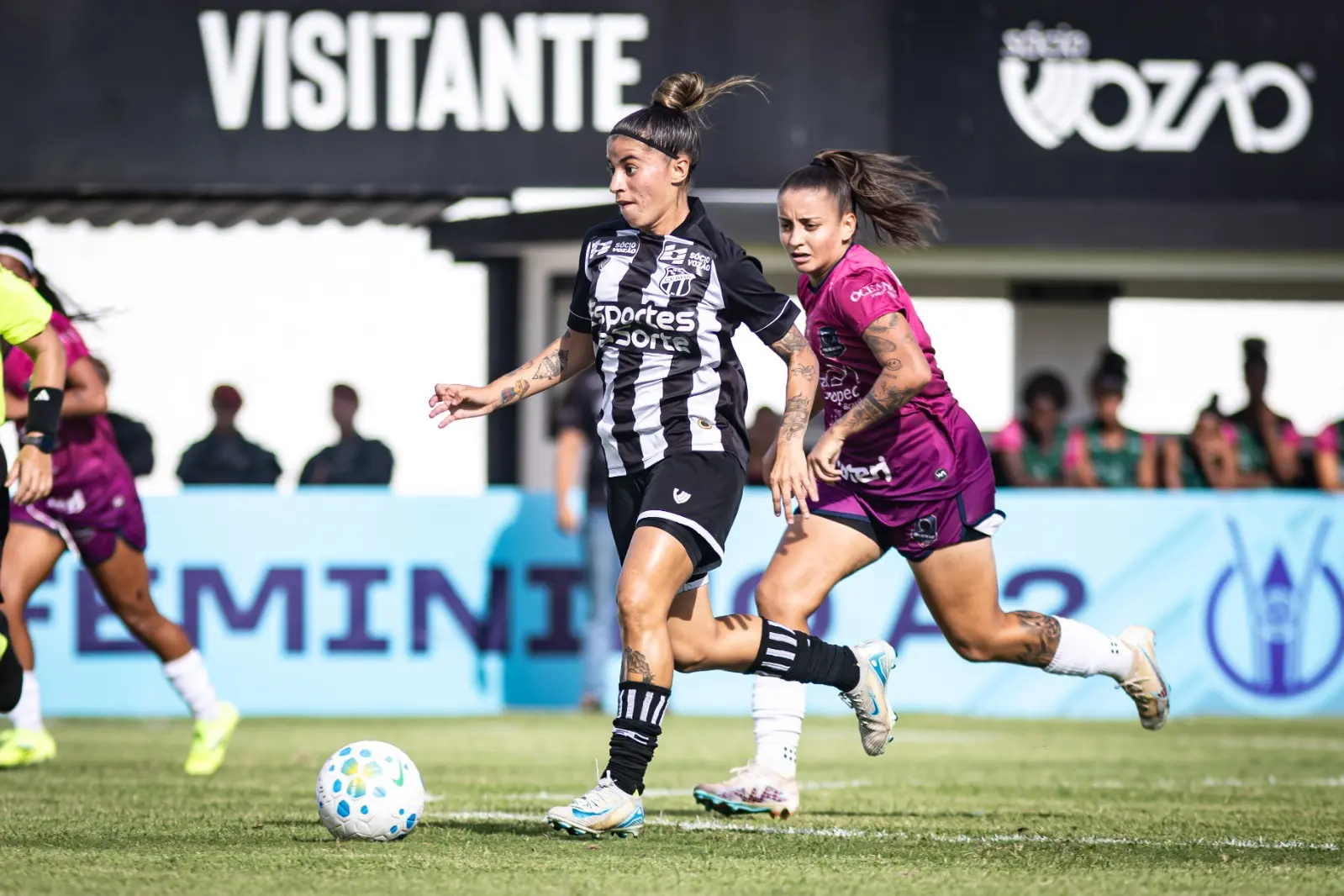 Imagem da notícia Com três meses de salários atrasados no futebol feminino, jogadoras do Ceará não treinam
