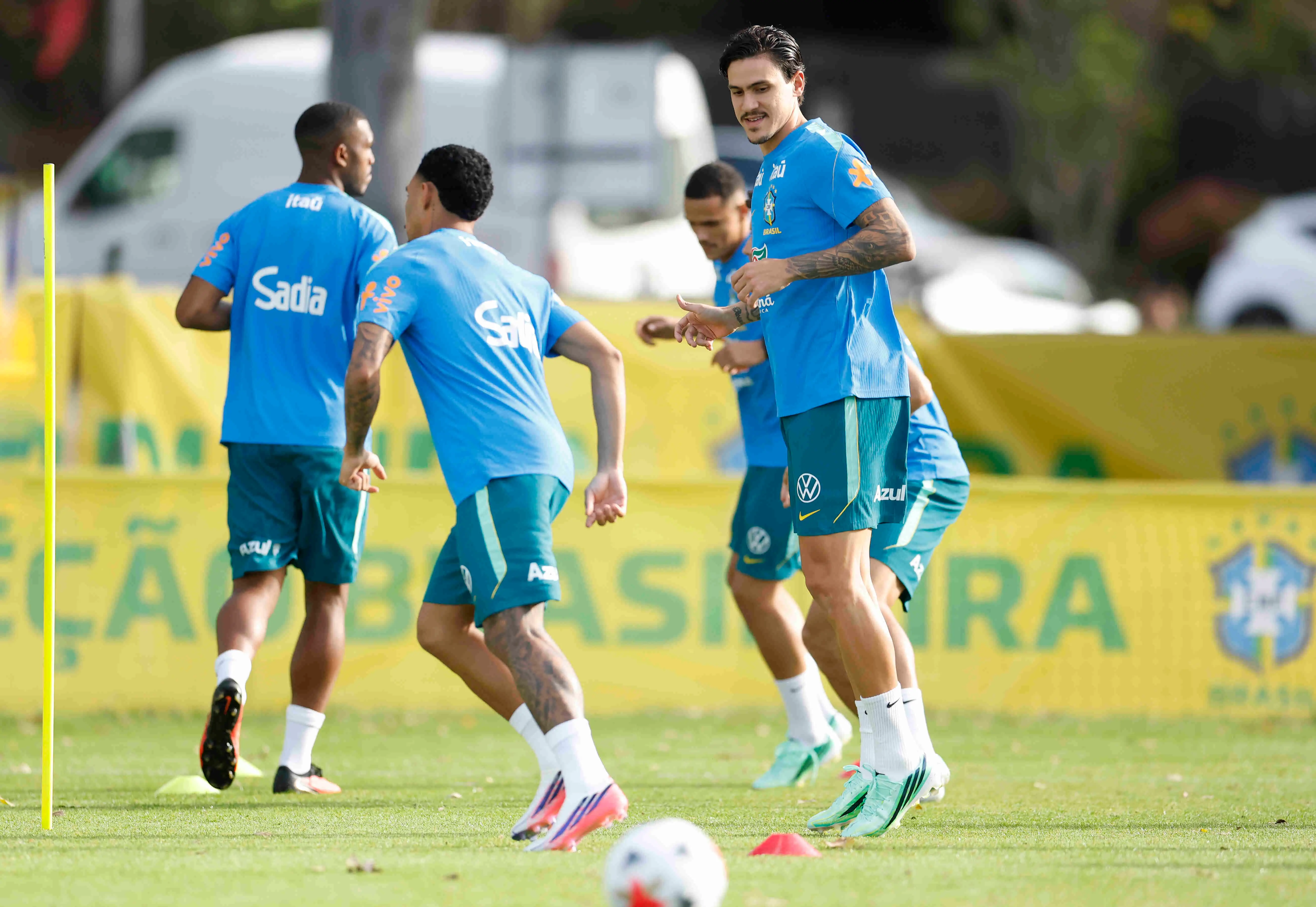 Imagem da notícia  Ancelotti testa Pedro entre titulares e prepara mudanças na Seleção para enfrentar a Índia