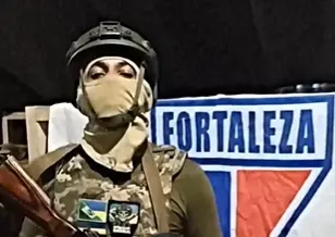 Imagem da notícia Membro de torcida do Fortaleza entra para o exército da Ucrânia na guerra contra a Rússia