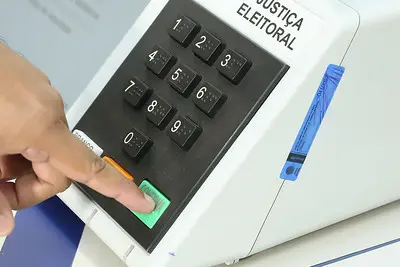 Imagem da notícia Eleições 2026: Confira os candidatos ao Senado no Rio de Janeiro