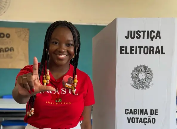 Imagem da notícia Deputada eleita Ana Elisa recebe ameaças de morte e estupro de supremacista branco