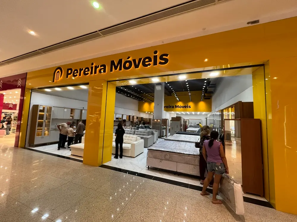 Imagem da notícia Pereira Móveis amplia rede com nova loja no RioMar Fortaleza