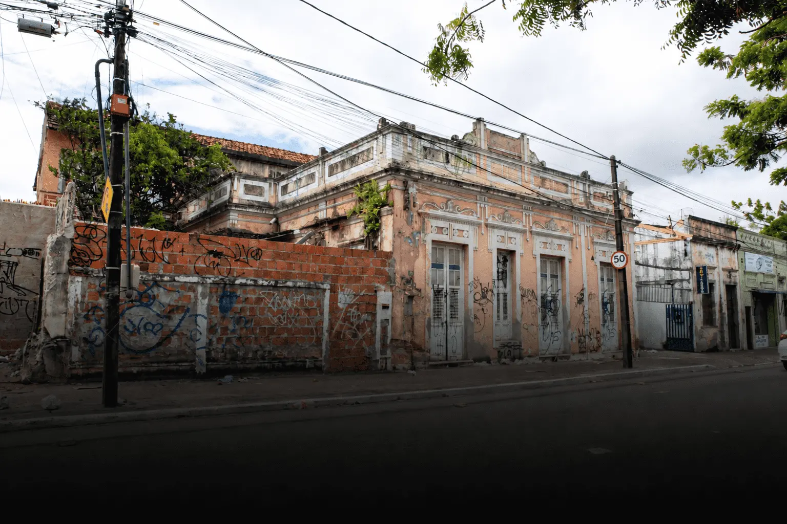 Imagem da notícia Casarão que abrigou família rica na Avenida Imperador pode acolher pacientes e alunos do interior