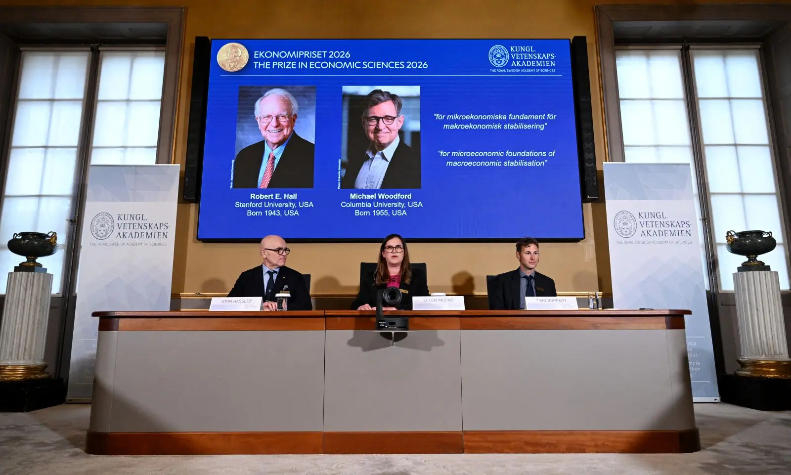 Imagem da notícia Pesquisadores vencem Nobel da Economia por trabalhos sobre estabilização macroeconômica; entenda