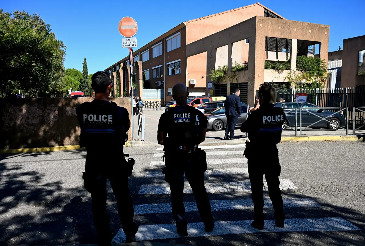 Imagem da notícia Adolescente de 14 anos é detido na França após disparos em escola