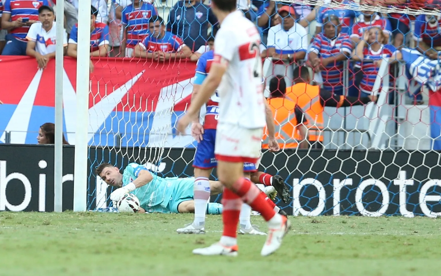 João Ricardo durante Fortaleza x CRB.
