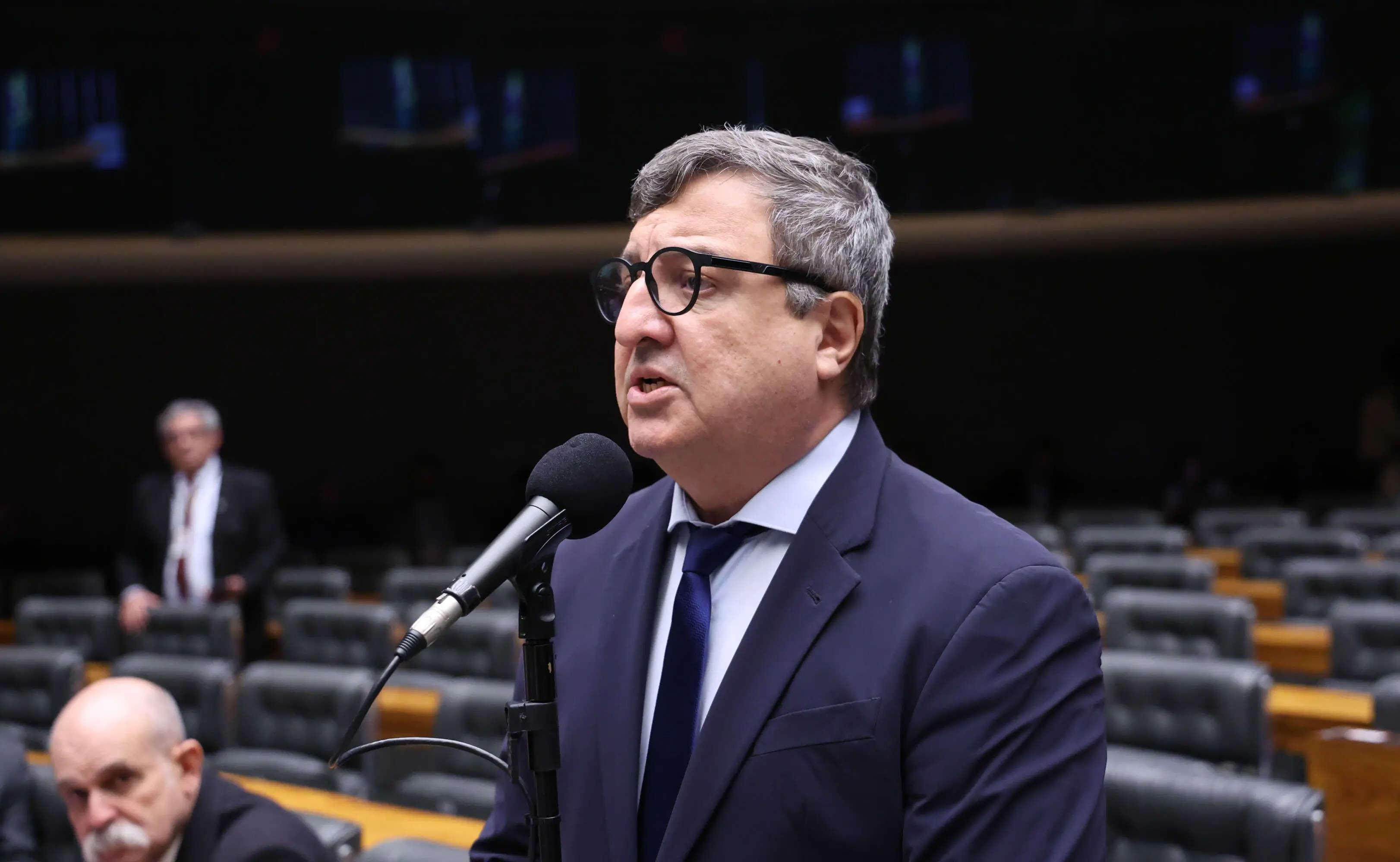 Imagem da notícia Danilo Forte aciona presidência da Câmara e Colégio de Líderes para acelerar reforma do Judiciário