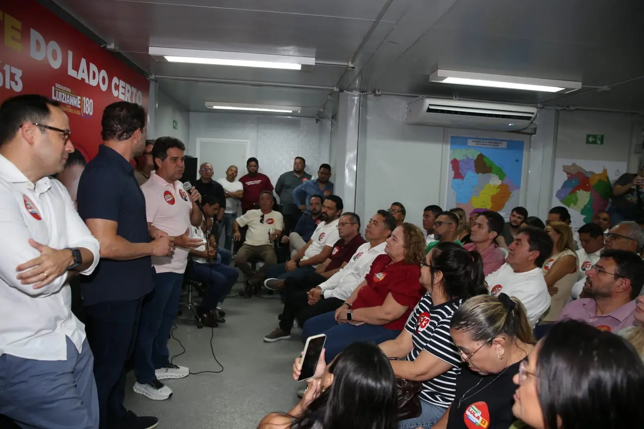 Imagem da notícia Evandro reúne vereadores e propõe meta de 65% dos votos para Lula em Fortaleza no 2° turno