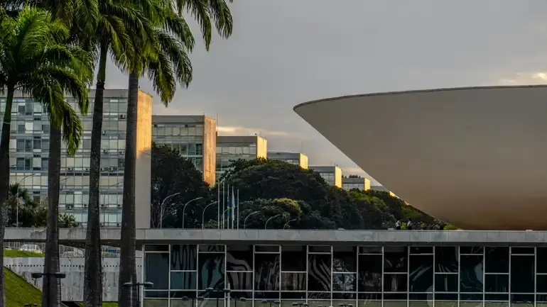 Imagem da notícia Inscrições para o concurso da Câmara dos Deputados abrem nesta quinta-feira (15)
