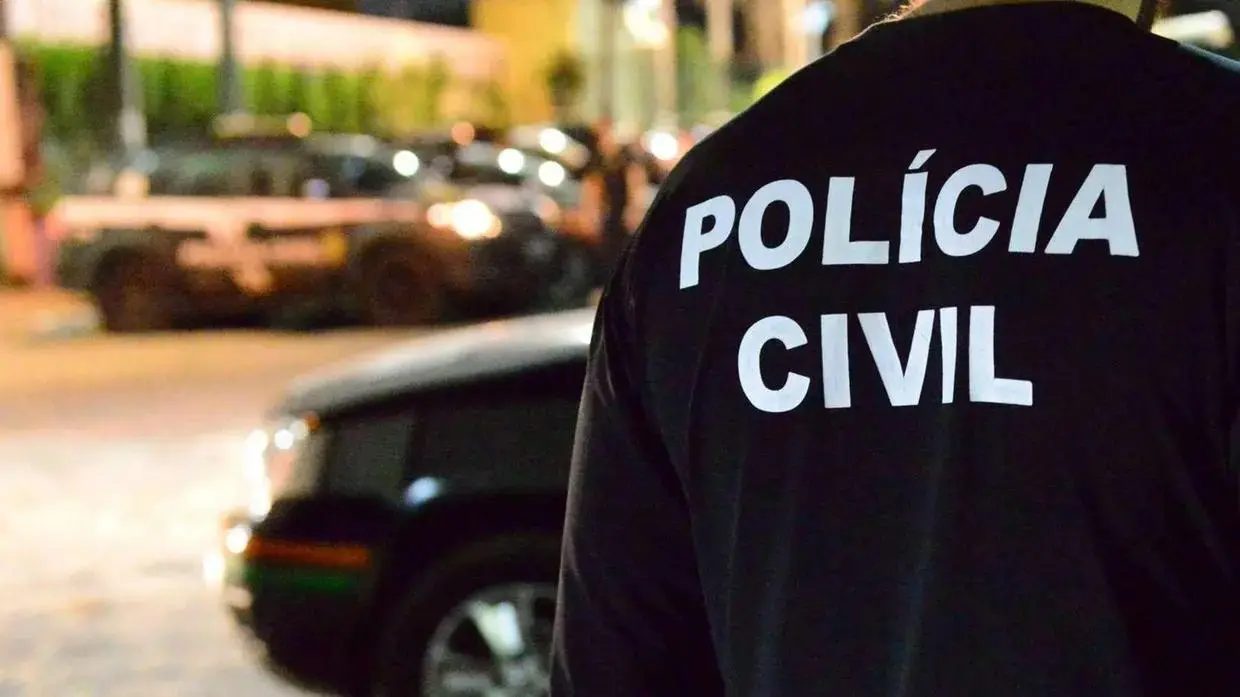 Imagem da notícia Adolescente é morto a tiros em via pública no centro de Tianguá
