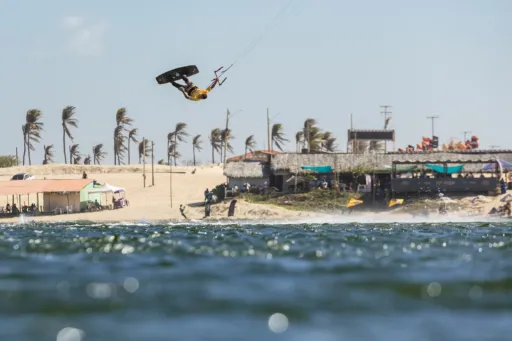 Etapa final do Mundial de Kitesurf terá início dia 20 de outubro.
