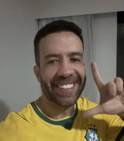 Imagem da notícia André Janones está estável e 'evolução clínica é favorável', diz boletim médico