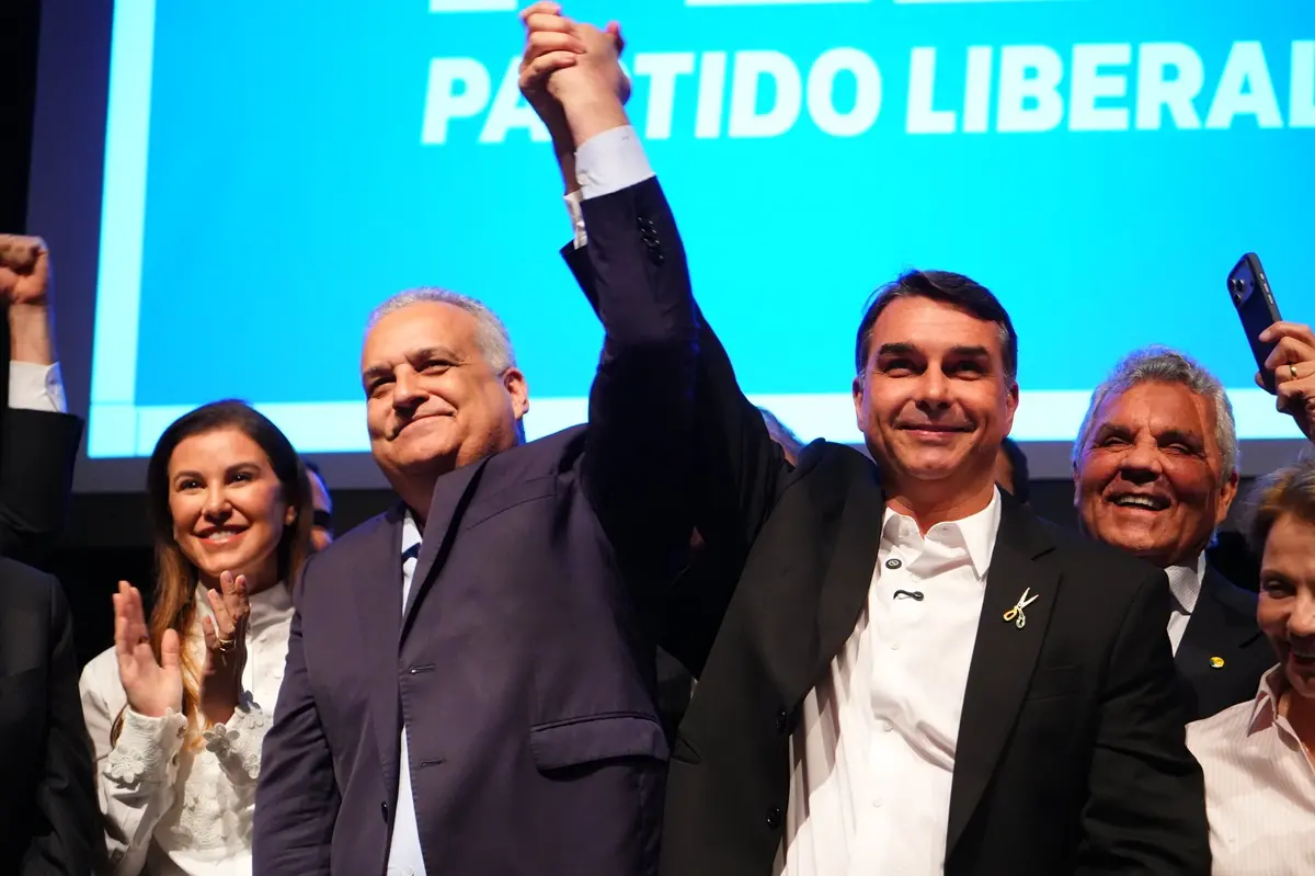Imagem da notícia Veja quem é o candidato a vice-presidente de Flávio Bolsonaro nas Eleições de 2026