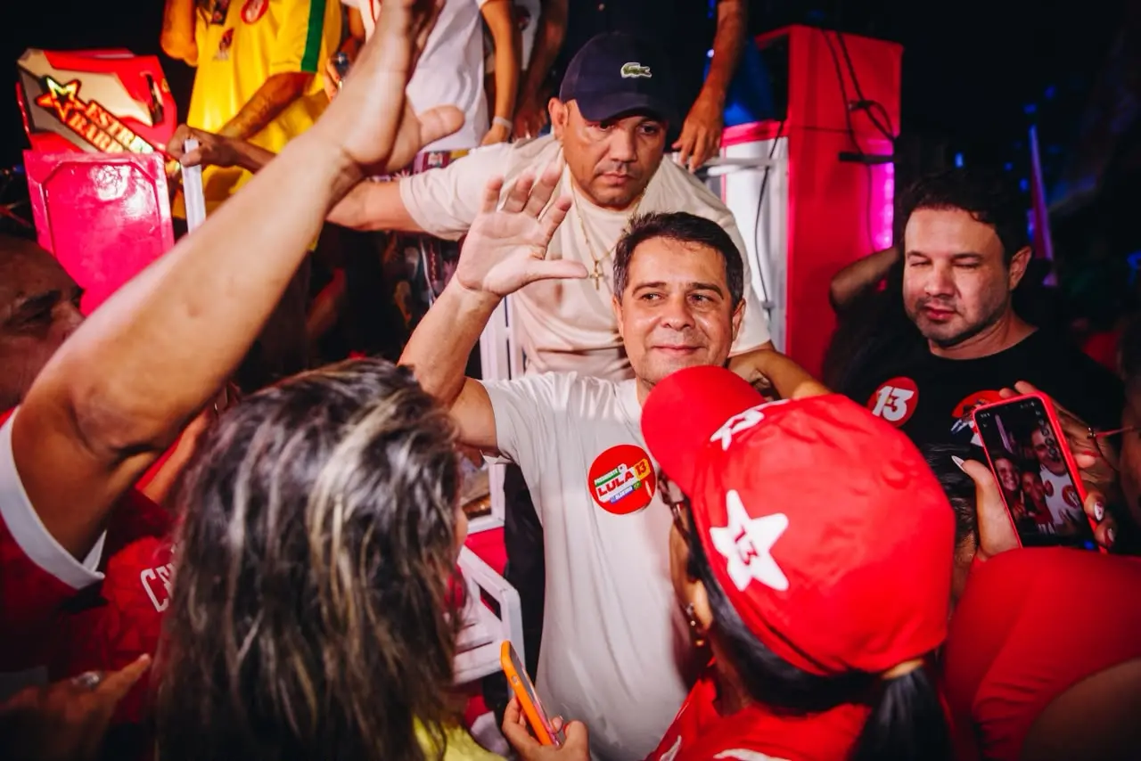 Imagem da notícia Evandro reforça meta de 65% dos votos na Capital: 'Fortaleza está engajada' na campanha do Lula