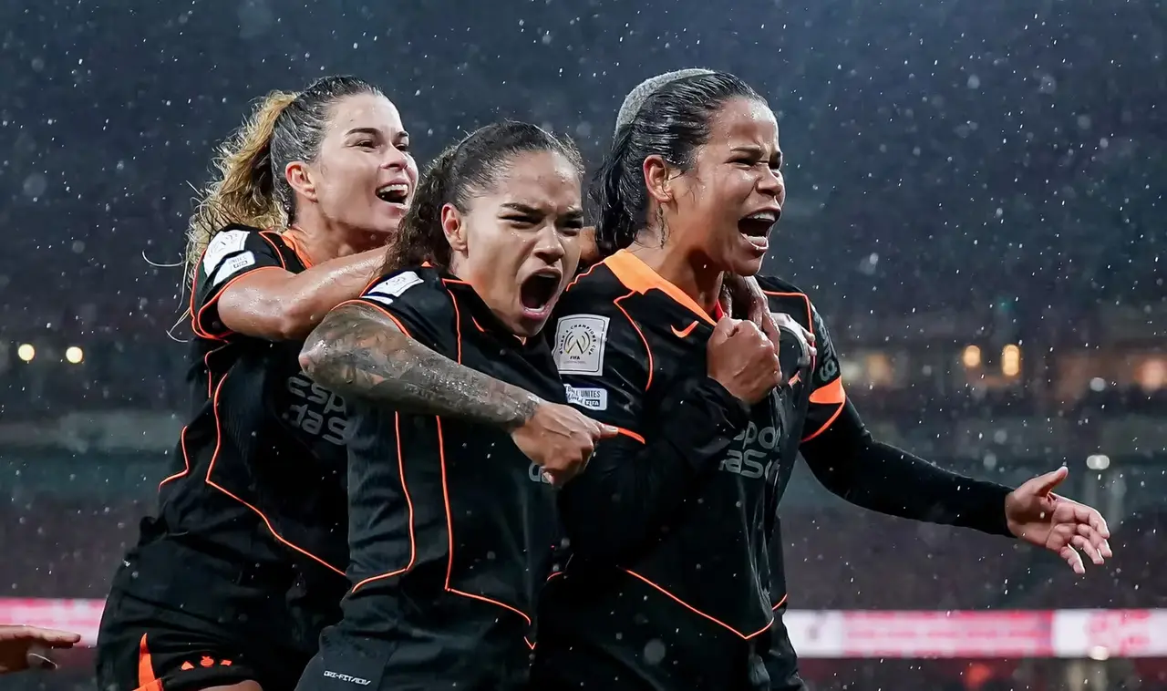 Imagem da notícia FIFA oficializa 1º Mundial de Clubes Feminino nos Estados Unidos