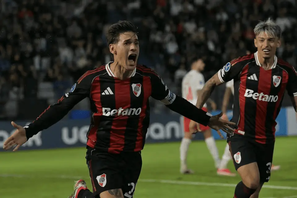 Imagem da notícia Jogos de domingo na TV: veja onde assistir e horário das partidas deste domingo (25)