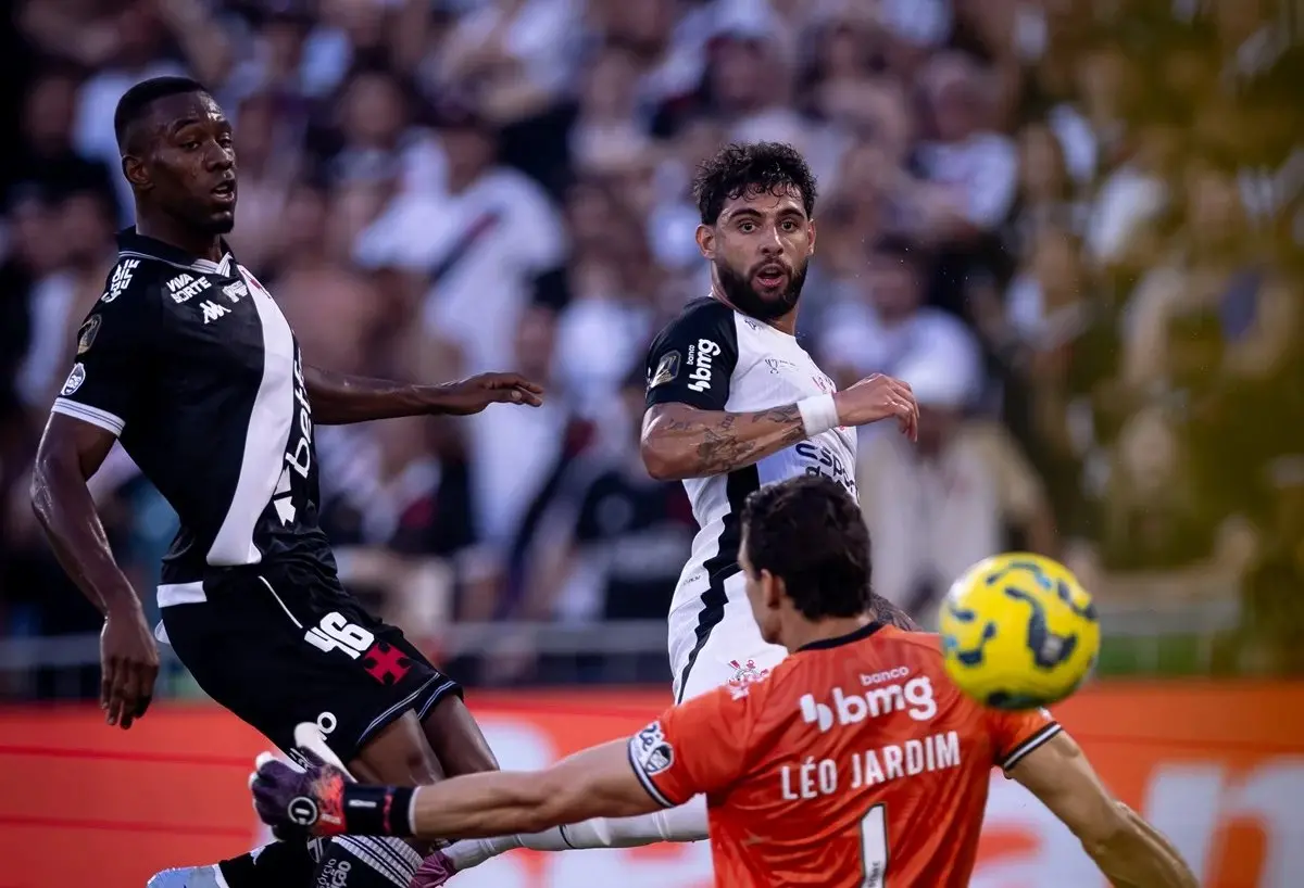 Imagem da notícia Vasco da Gama x Corinthians na Série A: onde assistir, horário e escalações
