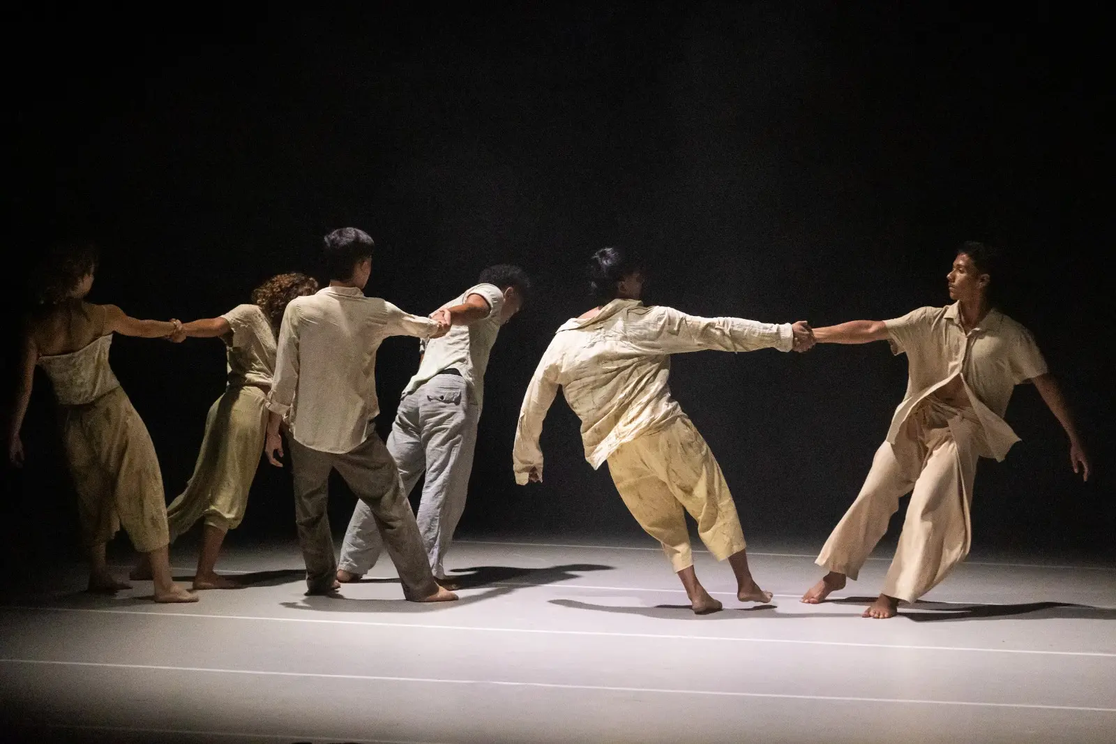 Imagem da notícia Paracuru Cia de Dança mostra movimento da resiliência nos palcos da China