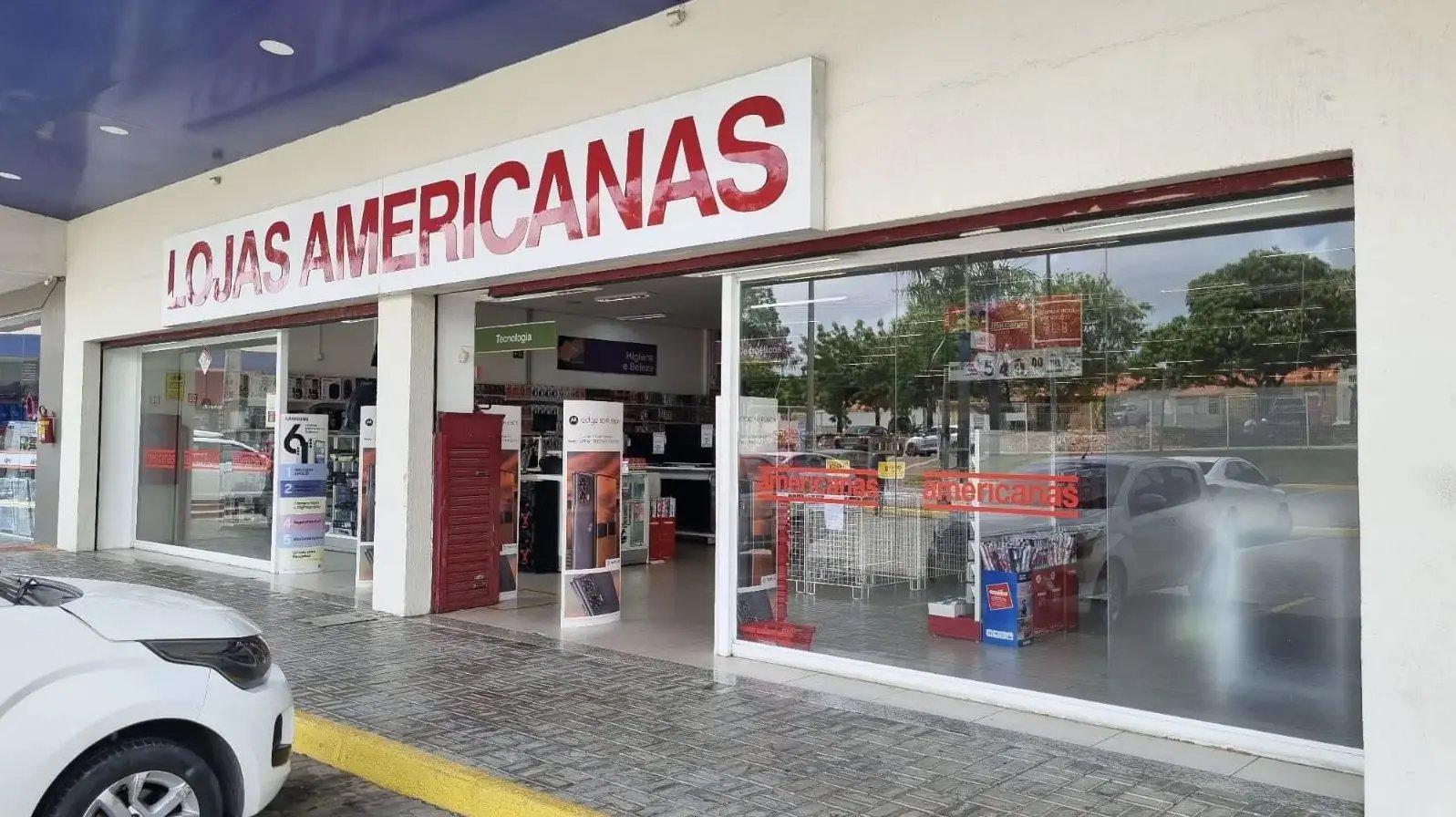 Imagem da notícia Americanas abre 114 vagas temporárias de emprego para Black Friday no CE; saiba como se candidatar